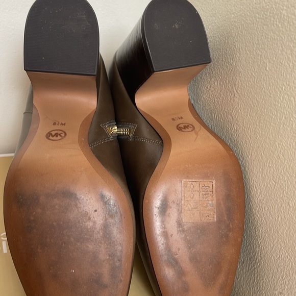 Michael Kors boots size 8.5 - Picture 9 of 9